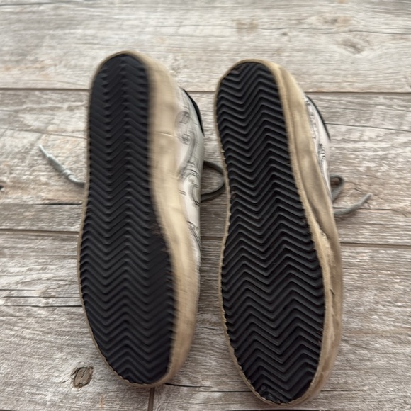 Golden goose sneakers size 38 - Picture 4 of 9